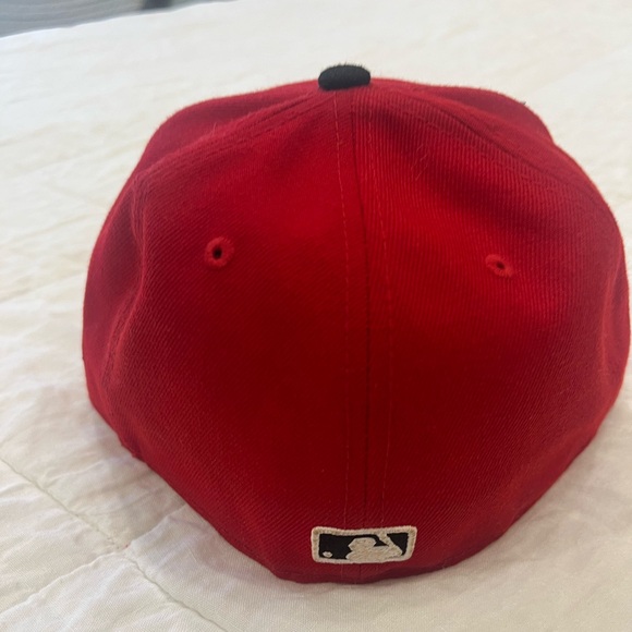 New Era LA Dodgers zebra print fitted hat, size 7. - Picture 2 of 3